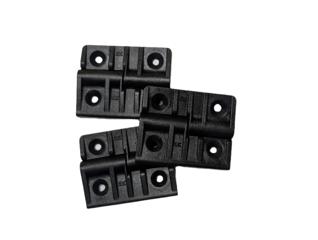 A picture of a single RCOM Maru Hinges set of 3.