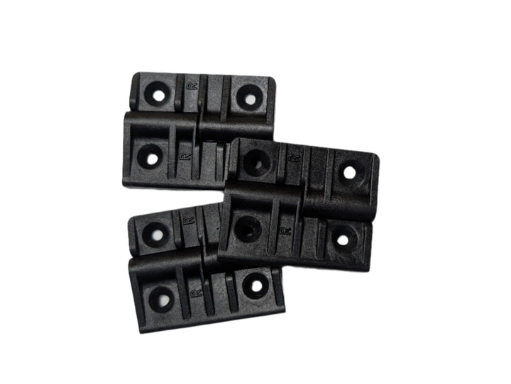 A picture of a single RCOM Maru Hinges set of 3.